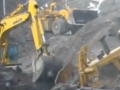 推土机工作视频，大型推土机铲运效率高，老板很喜欢！ (246播放)